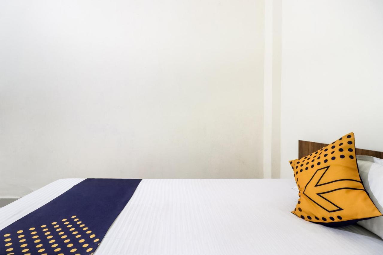 Oyo 40073 Yash Homestay Samarda Kaliasot Екстер'єр фото