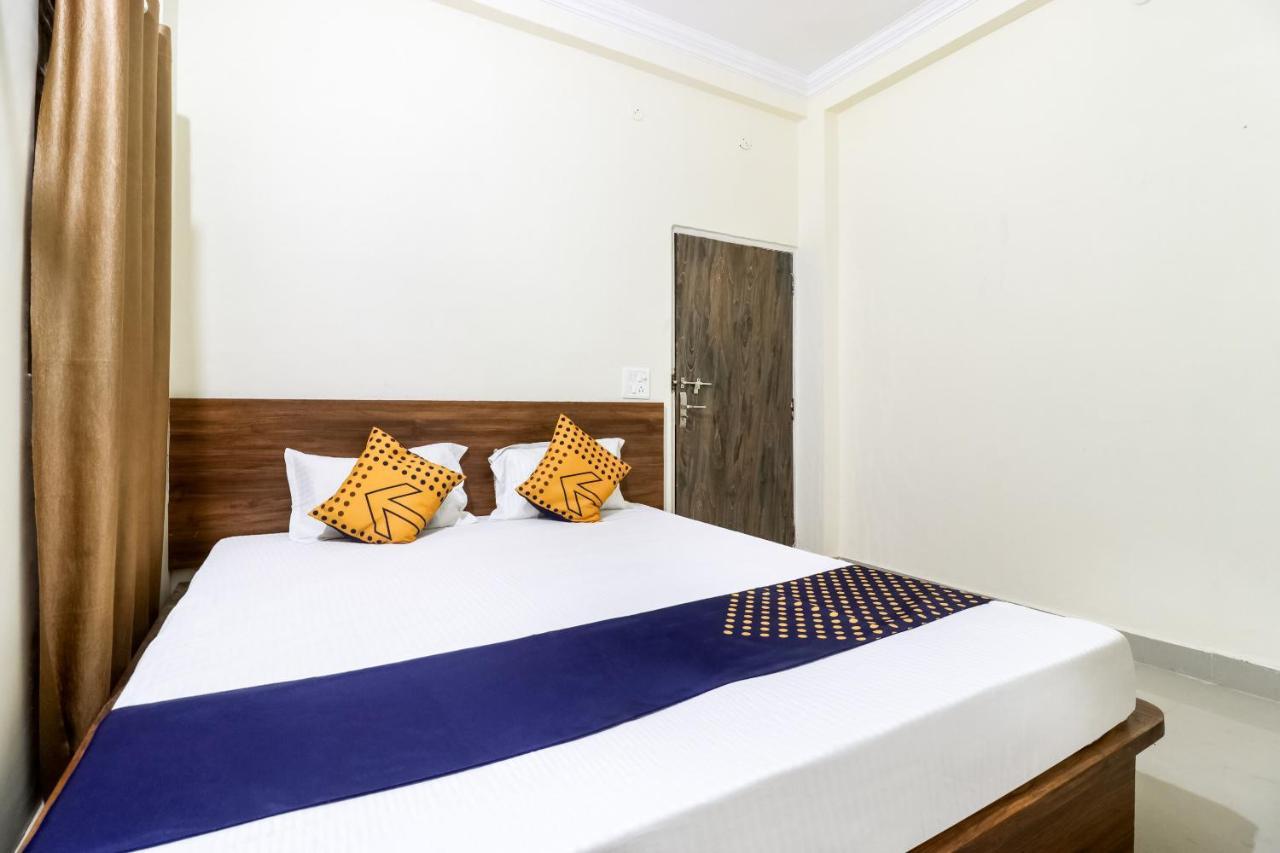 Oyo 40073 Yash Homestay Samarda Kaliasot Екстер'єр фото