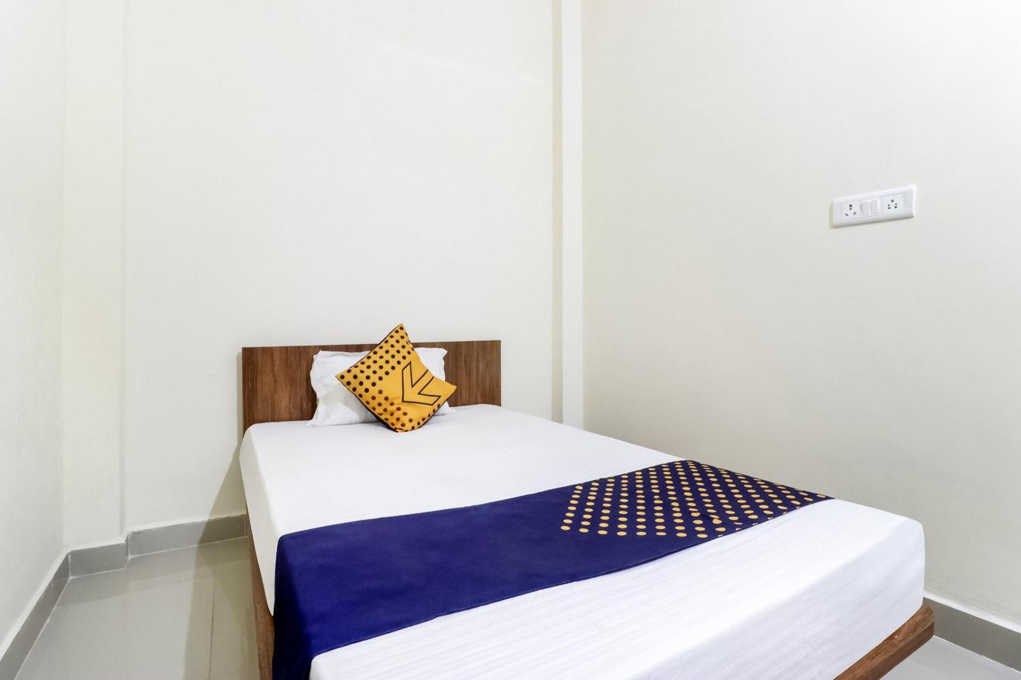 Oyo 40073 Yash Homestay Samarda Kaliasot Екстер'єр фото